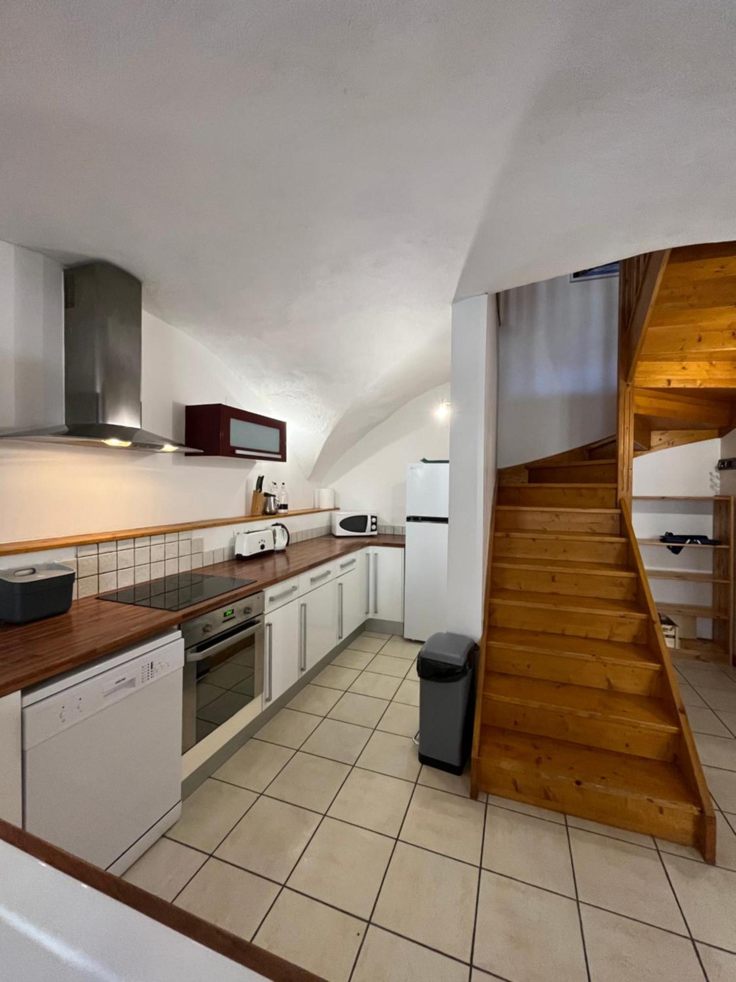 The Stable House Bourg D'Oisans -Bike/Hike/Ski Le Bourg-d'Oisans Exterior photo